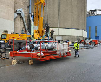 Reference Prachovice Holcim - manipulátor pro přepravu SRF